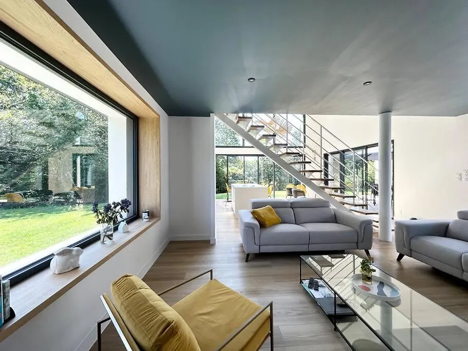 Villa Neuve Contemporaine Avec Piscine Fouesnant 0*,